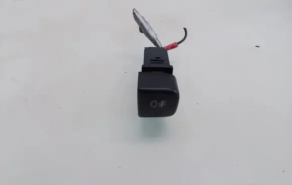 Fog light switch
