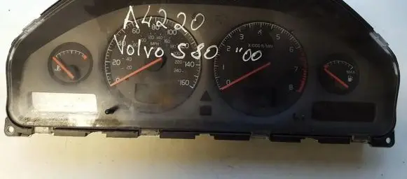 Volvo S80 Speedometer (instrument cluster) 9499670 69294-600t