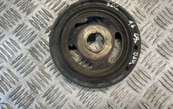Peugeot 308 Crankshaft pulley