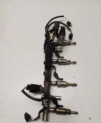 Skoda Octavia Mk3 (5E) Fuel injectors set 06K133317C