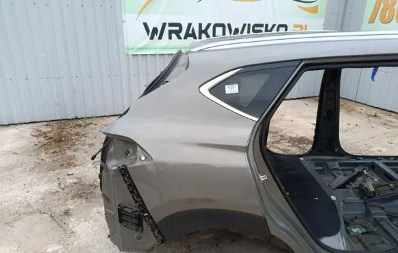 Hyundai Tucson JM Front quarter panel 