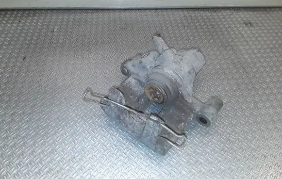 Ford C-MAX I Rear brake caliper 