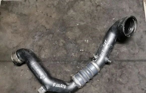 BMW 5 GT F07 Intercooler hose/pipe 7588268 7582314 13717582314
