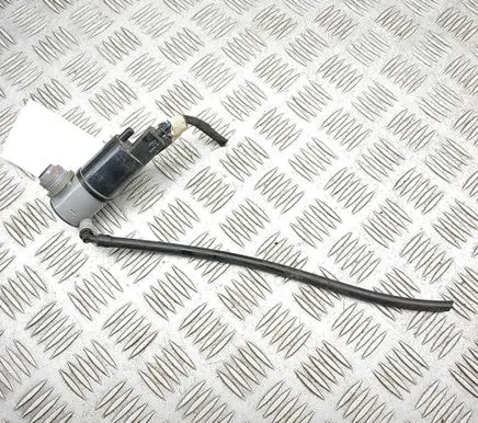 Polestar 2 Windscreen/windshield washer pump 32274158