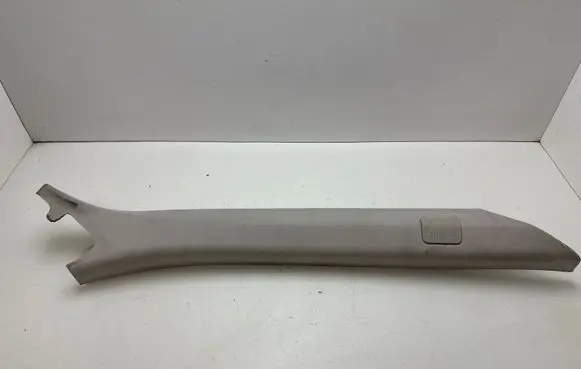 Land Rover Discovery 4 - LR4 (A) pillar trim 631240001