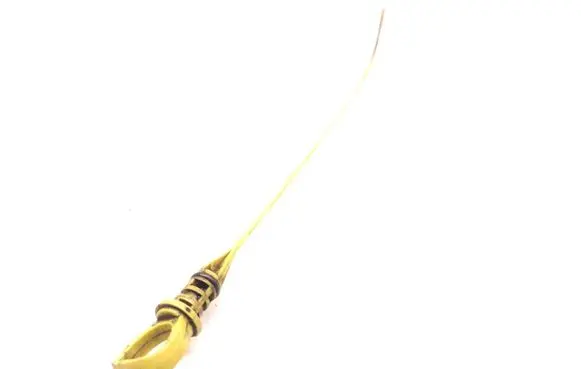 Hyundai Coupe Oil level dip stick 