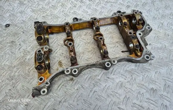 Lexus GS 300 350 430 450H Camshaft holder 
