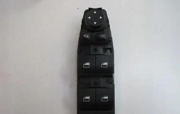 BMW X6 F16 Central console control unit 9362116