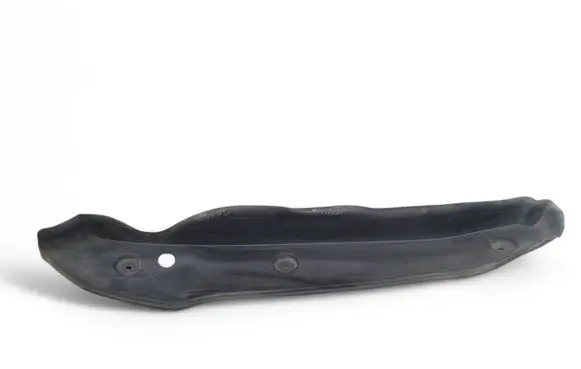 Mercedes-Benz GL X166 Fender end trim A1668890125