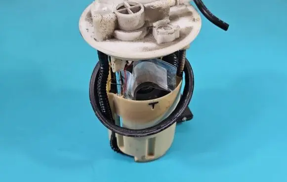 Toyota Corolla E120 E130 In-tank fuel pump 0580313085 IMPRK1359987