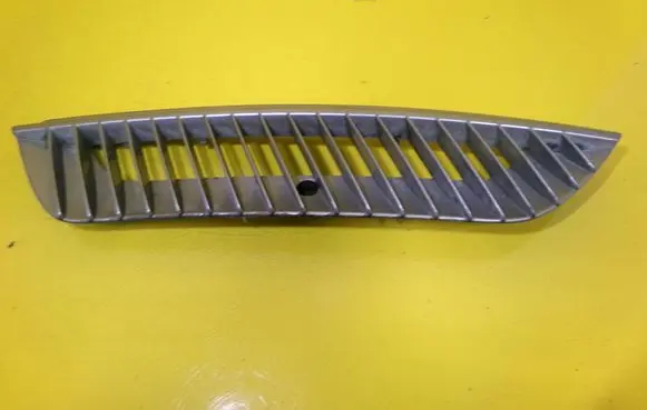 Wiper trim