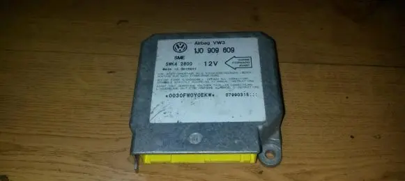 Volkswagen Golf IV Airbag control unit/module 1j0909609 5wk42800