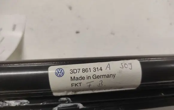 Volkswagen Phaeton Other rear door trim element 3D7861314