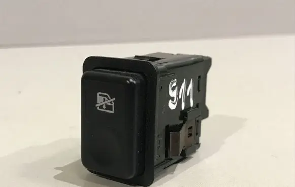 Rover Streetwise Quarter vent window switch 01638