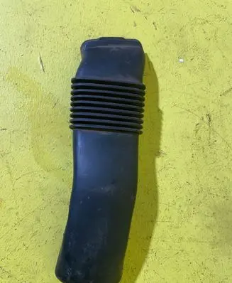 Renault Scenic III - Grand scenic III Intake resonator 