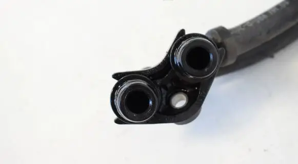 Mercedes-Benz E W213 Air intake hose/pipe 8511456