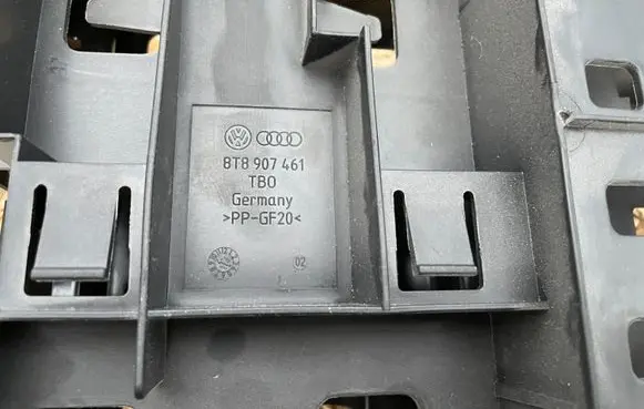 Audi A5 8T 8F Other interior part 8T8907461