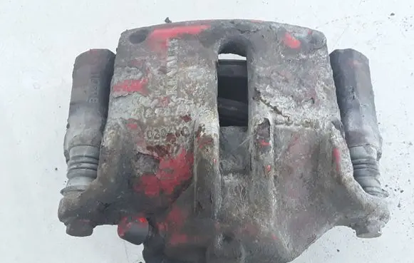Renault Megane II Front brake caliper