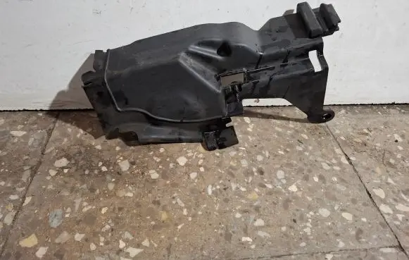 Volvo V60 Intercooler air guide/duct channel 31290824