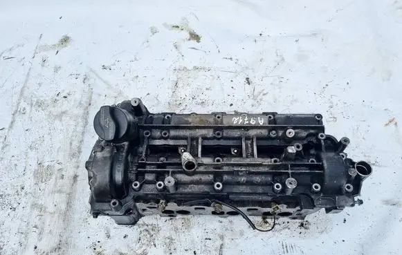 Mercedes-Benz R W251 Engine head A6420109220