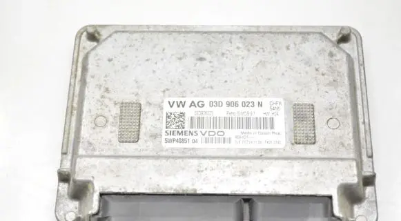 Skoda Fabia Mk2 (5J) Engine control unit/module 03D906023N