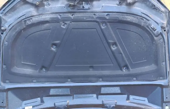 Seat Exeo (3R) Engine bonnet/hood sound/heat insulation