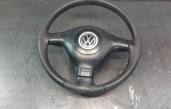 Volkswagen Golf IV Steering wheel 1J0419091AE 3B0880201AG