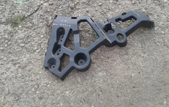 Renault Megane III Rear bumper mounting bracket 850440010R