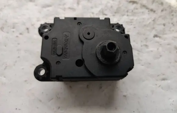 Renault Master III Air flap motor/actuator A21201700 170119 HAD36001A