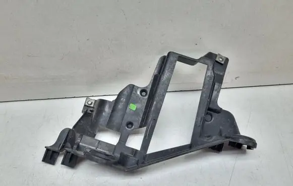 BMW X5 E53 Headlight/headlamp mounting bracket 224568