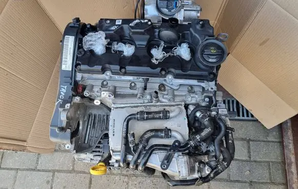 Volkswagen T-Roc Engine DGT 04L103292F 04L103308C
