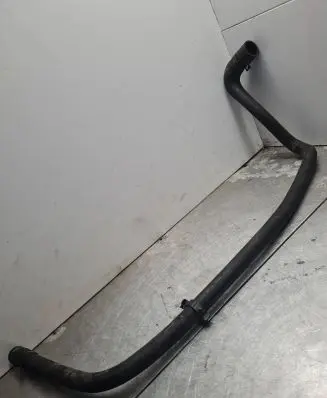 Mercedes-Benz Vito Viano W639 Engine coolant pipe/hose A6395016382