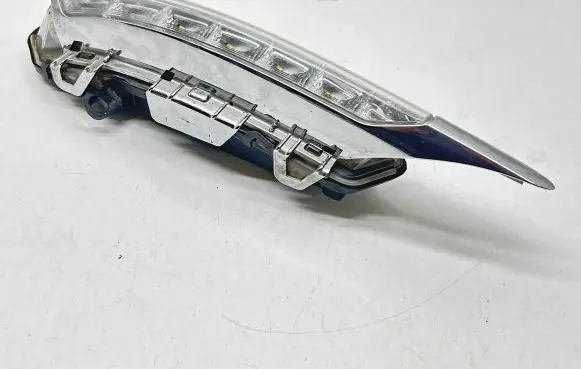 Mercedes-Benz C W204 LED Daytime headlight A2218201756 89090207 A044633