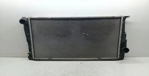 BMW 1 E82 E88 Coolant radiator 7810258 4166238