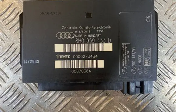 Audi A4 S4 B6 8E 8H Comfort/convenience module 8H0959433D 00002734B4 00870364
