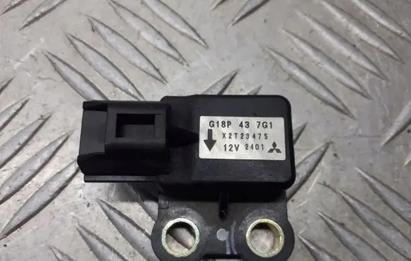 Mazda Premacy Air pressure sensor G18P437G1
