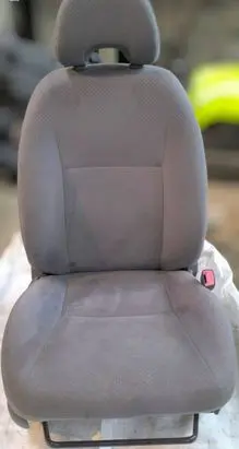 Toyota Prius (XW20) Front passenger seat 