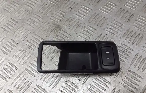 Ford Focus Quarter vent window switch 3M51-226A36-AEW