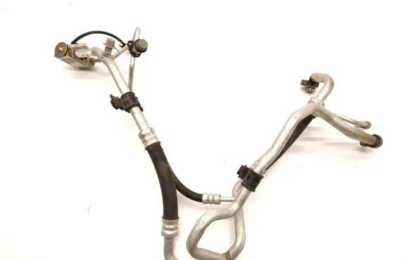Tesla Model S Air conditioning (A/C) pipe/hose 1037962-00-F