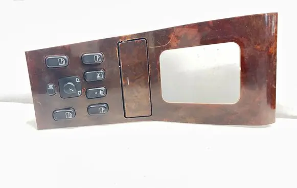 Mercedes-Benz ML W163 Gear shifter surround trim plastic A1636809136
