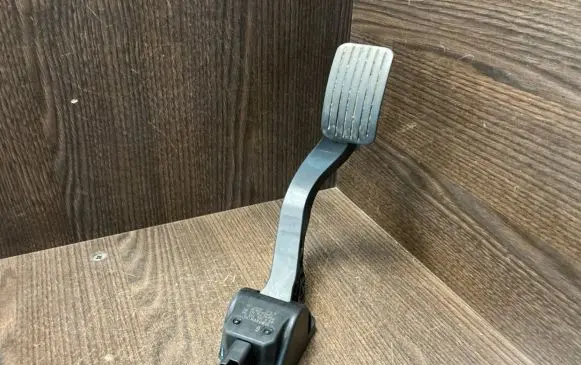 Citroen Berlingo Accelerator throttle pedal 0280755166 9671416780