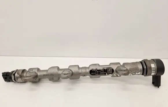 Renault Laguna III Fuel main line pipe 0445214173 8200942721 H8200610223
