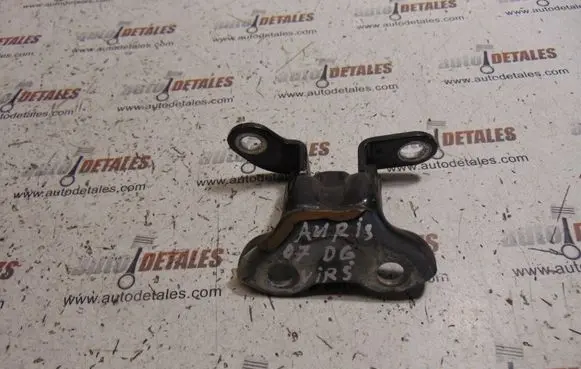 Toyota Auris 150 Rear door upper hinge