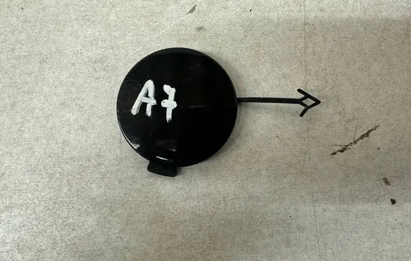 Audi A7 S7 4G Front tow hook cap/cover 4G8807241