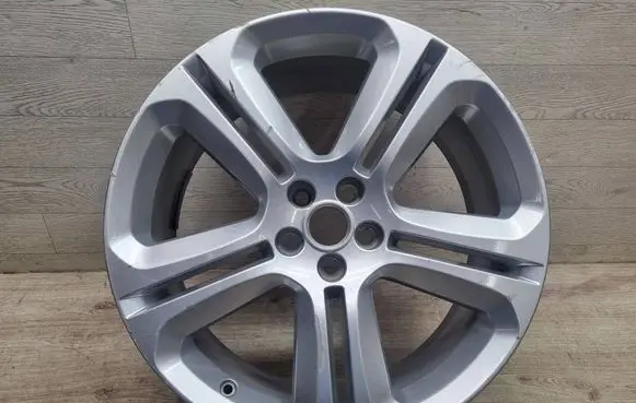 Jaguar F-Pace R20 alloy rim HK831007GA