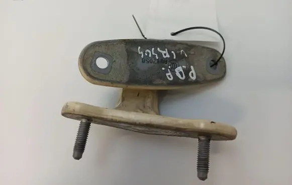 Mercedes-Benz E W212 Front door upper hinge ISE1307