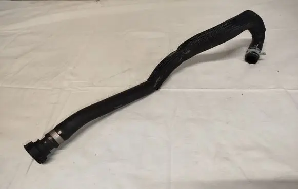 Renault Kangoo III Engine coolant pipe/hose 924385769R