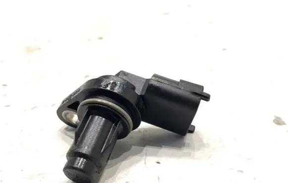 Hyundai Tucson TL Camshaft position sensor 393502B030