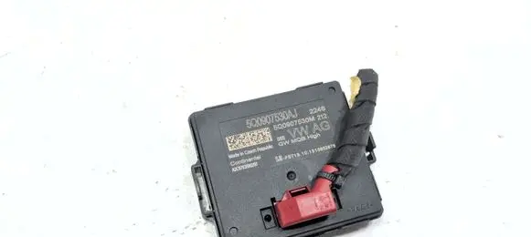 Volkswagen PASSAT B8 Gateway control module 5Q0907530M 5Q0907530AJ A2C9763590250