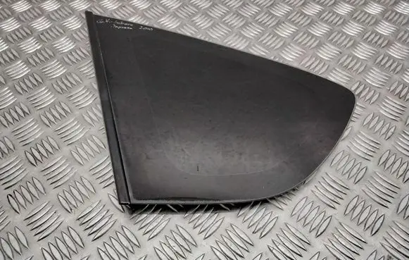 Subaru Impreza III Rear side window 65258FG010